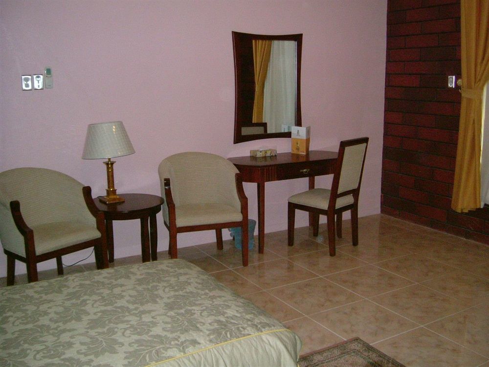 Bilqase Throne Hotel Dammam Esterno foto